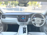 XC60  リチャージ プラグインハイブリッドT6 AWDインスクリプション 4WD