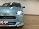 LEDヘッドライトを装備!白く明るい光で暗い道も安全に運転出来ます!