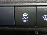VSC(滑りやすい路面での横滑りを抑え車両の安定性を保つための機能)搭載ですが、雪道などから脱出する時はOFFすると脱出しやすくなる場合があります