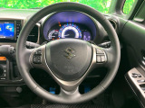 【純正革巻きステアリング】上質な革を使用することで、手にしっかり馴染みとても運転しやすいハンドルです♪