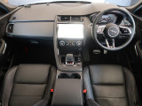 JAGUARの『E-PACE』を認定中古車でご紹介!アダプティブクルーズ、MERIDIAN、衝突怪訝システム、レーンキープアシスト、パワーテールゲート、ブラインドスポット、シートヒーター、スマートキー
