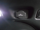 12V電源ソケットを設置しております。周辺機器の充電にご利用頂けます。