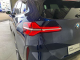 リアランプ 立体的な造形としてBMWらしい個性的なリアビューを明確化しました。