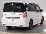 ボディクリーニング後、愛車をピカピカの状態へ保護するコーティング「ブライトパック」がおススメです!水垢がつきにくく、手入れがしやすくなりますよ!いつも愛車をきれいにしておきたい方におススメです。