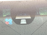 【シティブレーキアクティブシステム】低速走行中に前方の車両等を認識し、衝突しそうな時は警報とブレーキで衝突回避と被害軽減をアシスト。より安全にドライブをお楽しみいただけます。