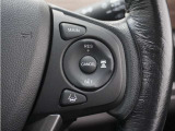 ◆アダプティブクルーズコントロール◆予め設定した車速内でクルマが自動的に加減速。前走車との適切な車間距離を維持しながら追従走行します。【LKAS】車線維持支援システムでステアリング操作を支援。