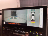 フロントカメラは運転席よりも前の視界を確保することで事前に危険を予知し、事故や衝突を防ぎます。