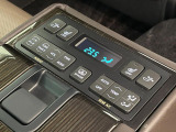 【後席シートヒーター】寒い日に重宝するシートヒーター!エアコンより早く温まってくれるので寒がりの人も安心ですね♪エアコンの温風は乾燥するから苦手、という方にもをおすすめです。