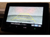バックカメラが装備されており、後方の安全確認はもちろんのこと狭い場所での駐車や雨の日・夜間など視界の悪いコンディションでのストレスの軽減にもなります!