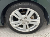 残価設定型クレジットをご用意しております。車両価格の一部をあらかじめ残価として据え置き、残りの金額を分割払いとするプランです。 詳しくはスタッフにお問合せください。