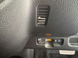 高速の出入りを楽にできるETC車載器付きです。