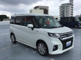 ご遠方のお客様には専門業者を介した陸送納車サービスがございます【※有料】。 お住まい・お届けご希望ご希望の地域をご連絡頂ければ輸送費用のお見積りと輸送期間の目安をご案内させていただきます。