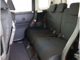 ゆとりある広々とした車内空間は、ドライブを始め買い物やレジャーなど、幅広く活躍します。一人でもみんなとでもお出かけを楽しみましょう!