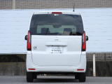 お車をご購入いただく際は、実車のご確認をお願いしております。ぜひ店頭へお越しいただき、お客様ご自身の目でお確かめください。ご来店お待ちしております。