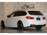 BMW320dツーリングが入庫しました!カスタム多数な一台となっております。お気軽にお問合せください。