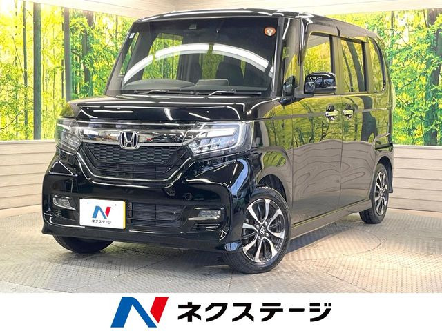 ホンダ N-BOXカスタム 