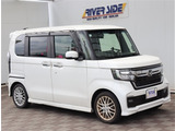 弊社でお車をご購入頂いたお客様は、一部車種を除いて【オイル交換永久無料】となっております。※詳細はスタッフまでお問合せ下さい。