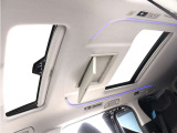 【ツインサンルーフ】サンルーフ装備車両!高級感もアップ、大人気オプション解放感溢れる快適なドライブをお楽しみください♪