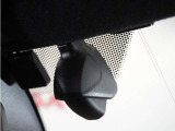 ◆ドライブレコーダー◆映像・音声などを記録する自動車用の装置です。 もしもの事故の際の記録はもちろん、旅行の際の思い出としてドライブの映像を楽しむことができます。