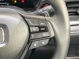 【レーダークルーズコントロール】高速道路での長距離走行が楽に!!自動で速度を保つクルーズコントロールが、衝突軽減システムと連携し、前方の車両を感知して車間を保つように速度調節してくれます!!