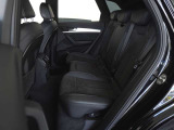 ご納車前に行います点検100項目におきまして、専用のテスターやツールを用いて細かな診断を行います。