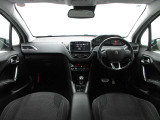 このお車は前のお客様から直接買取させて頂いておりますので使用状況やメンテナンス状況詳細な情報を次のお客様にお伝えいたします。詳細な情報を知っていますので、より詳しいお車の状態が分かっております♪