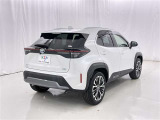 「バックフォルム」です。トランク・ラゲッジスペースには、多くの荷物を入れることが可能です。