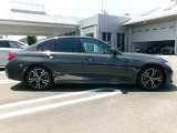当社の新車販売下取車を多く扱っております。しっかりと整備され、大切に乗られた認定中古車を是非ご覧ください。営業スタッフ3名事務2名で毎日元気に営業しております。お気軽にご来店いただけたら幸いです。