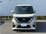 お車でお越しの際は、【東名・厚木IC】【圏央道・厚木南IC】より、R129を平塚方向へまっすぐ3〜4km(約10分程)です。