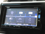 ナビゲーションは純正メモリーナビ(VXM-185VFi)を装着しております。AM、FM、CD、DVD再生、Bluetooth、音楽録音再生、フルセグTVがご使用いただけます。