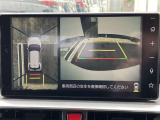 【全周囲モニター】フロント+サイド+バックにカメラが装着されています。車庫入れが苦手な方もこれがあれば安心ですね。