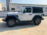 Jeep通はモデルコードで呼びます。Jeepには名前を変えずに進化してきたモデルはいくつもあります。その為、モデルはモデルコードによって呼び分けられています。