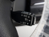 レーダークルーズコントロール  ミリ波レーダーと単眼カメラで先行車を認識し、車速に応じた車間距離を保ちながら追従走行を支援します。