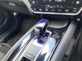ハイブリット専用のシフトノブです。