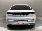 「バックフォルム」です。トランク・ラゲッジスペースには、多くの荷物を入れることが可能です。