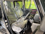 もちろん車内はキレイです♪よりクリーンな状態をキープしたいお客様には『ナノゾーンコート』がおすすめ!新型コロナウイルス対策や、除菌・消臭に効果を発揮し多くの方にご好評いただいております。