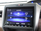 ナビゲーションは純正9インチメモリーナビ(VXM-207VFNi)を装着しております。AM、FM、CD、DVD再生、Bluetooth、音楽録音再生、フルセグTVがご使用いただけます。