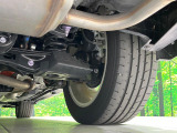 お車を安心してお乗りいただく為には、足回りの定期点検が欠かせません。サービスサポート(有償保証)では無料点検もご提供しており、安心のカーライフをお過ごしいただけるサポート体制が整っています。
