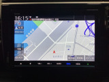ナビゲーションはフルセグTV、インターナビ対応のGathers純正メモリーナビを搭載しています。Bluetoothオーディオ機能がありますので、スマートフォンなどの音楽も再生できます。