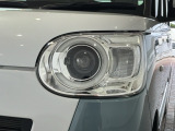 LEDヘッドライトは、点灯の瞬間から最大光量を発揮し、突然暗くなるトンネルなどでの安定感を高めます。
