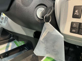 車両状態証明書修復歴の有無も一目瞭然。機能や内装・外装、走行距離、修復歴の有無をチェックし、クルマの状態を10段階にした車両状態証明書。数字や記号を使ってわかりやすく表示しています。