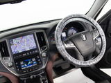 使いやすさや安全性を追求したステアリング周り!高級車ゆえにスイッチ類が多いのも特徴ですね!考え尽くされた配置ですぐに使いこなす事が出来ますのでご安心下さい!是非、体感してみて下さい!!