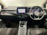 運転席からの視界が左右に広く隅々まではっきりと見渡せます。車の前端も把握しやすく安心して運転できます!