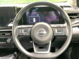 【ステアリングスイッチ】運転中、前方から目線をそらすことなく、オーディオ等の操作が可能な便利機能!安心&快適なドライブを演出してくれます♪
