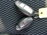 いまや日産車の必需品。インテリジェントキー&プッシュエンジンスタータ-を装備しています。
