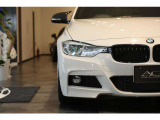 BMW320dツーリングが入庫しました!カスタム多数な一台となっております。お気軽にお問合せください。