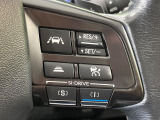 【全車速追従機能付クルーズコントロール】高速道路での長距離走行が楽に!!自動で速度を保つクルーズコントロールが、衝突軽減システムと連携し、前方の車両を感知して車間を保つように速度調節してくれます!!