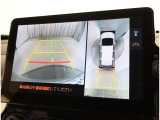 バックガイドモニター搭載で、駐車時もラクラク安心!
