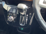 【 シフト 】スムーズなシフトチェンジで快適にお車を操縦していただけます!//