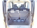 ◆定員乗車時のカーゴルームです。普段のお買い物の荷物やたくさんの収納が可能です。